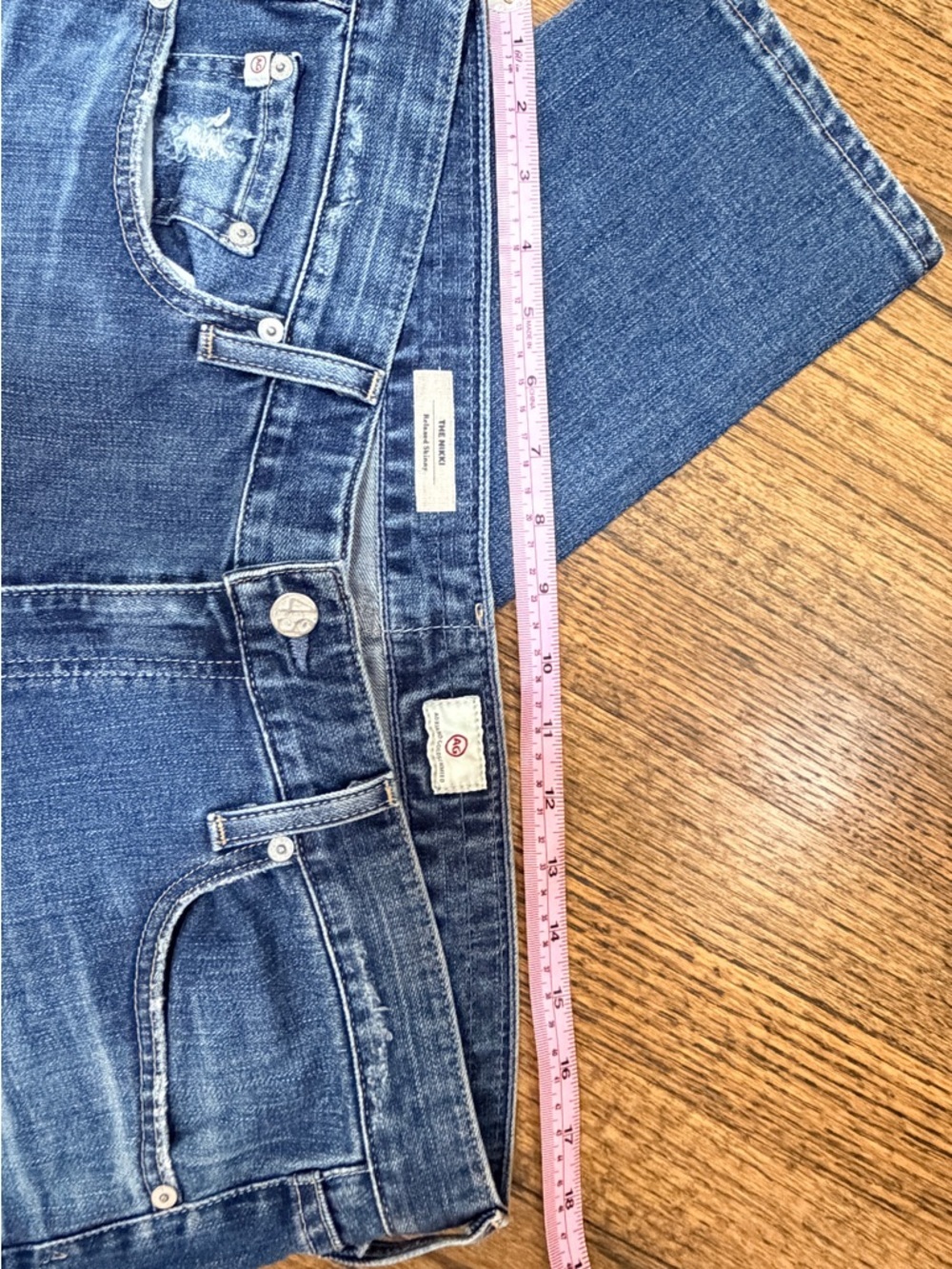 AG Adriano Goldschmied The Nikki Relaxed Skinny Jeans Size 32R Distressed - Picture 3 of 5